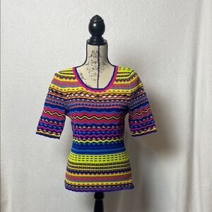 Milly Multicolor psychedelic/ Funky fitted Short Sleeve Top